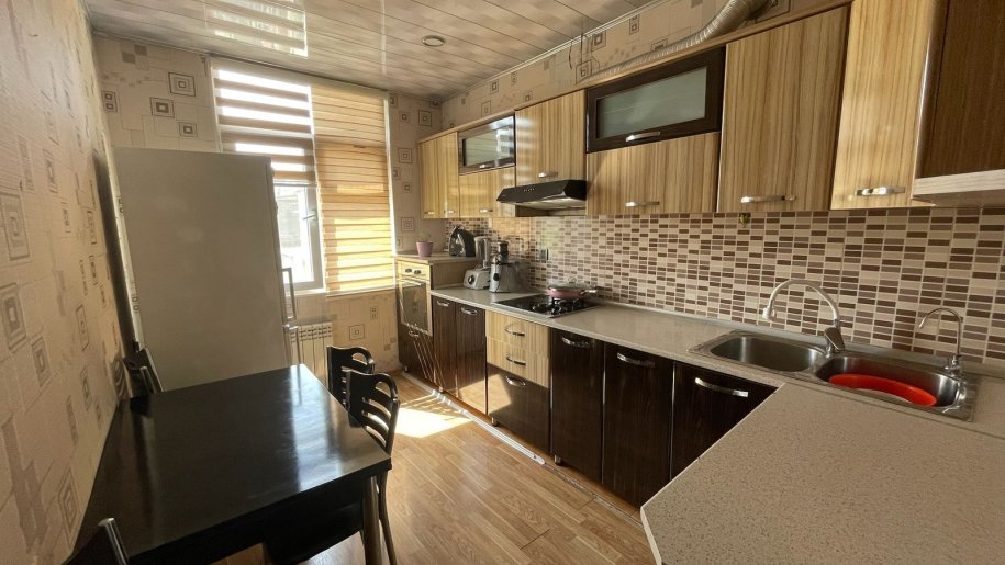 Satılır 3 otaqlı köhnə tikili, 60 m², Xətai m.-2