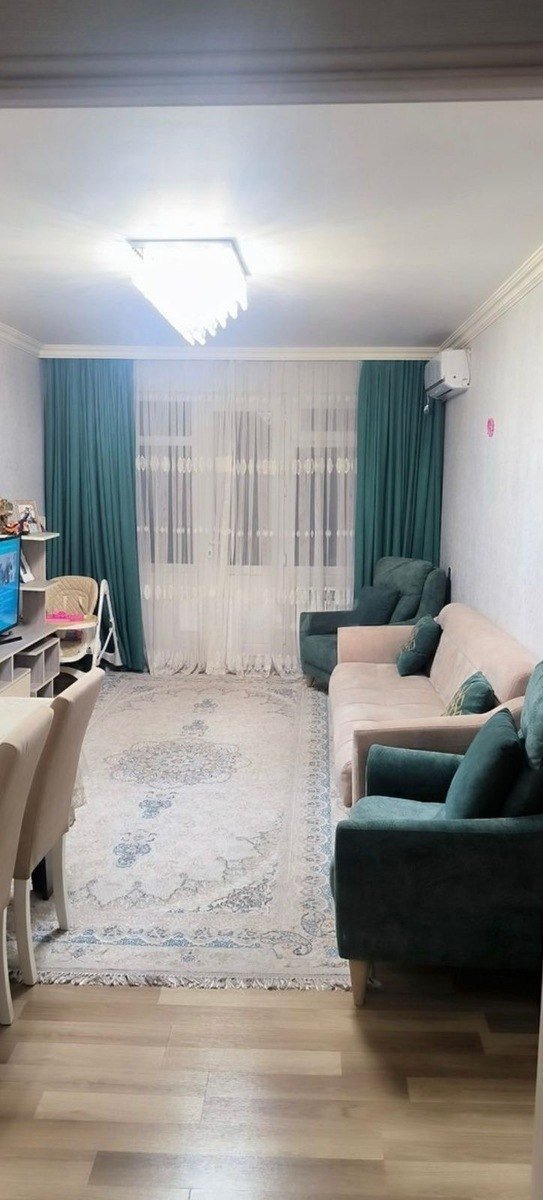 Satılır 2 otaqlı köhnə tikili, 50 m², Xalqlar dostluğu m.-1