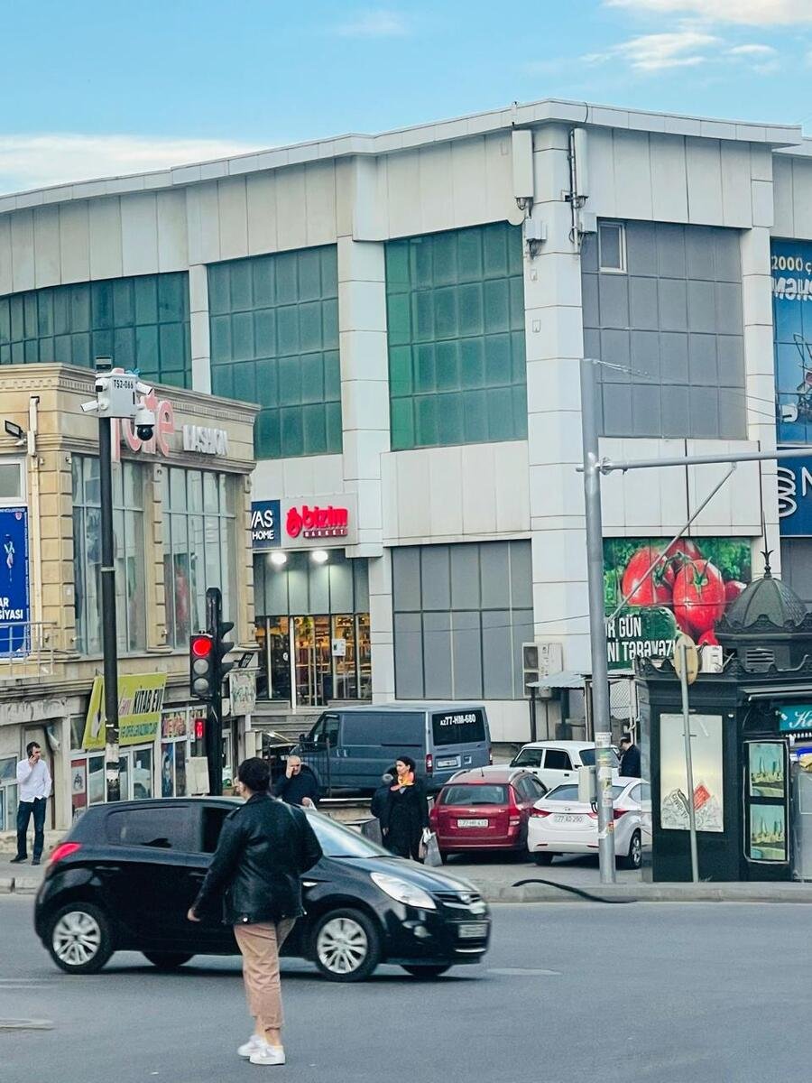 Satılır 2 otaqlı yeni tikili, 78 m², İnşaatçılar m.-6