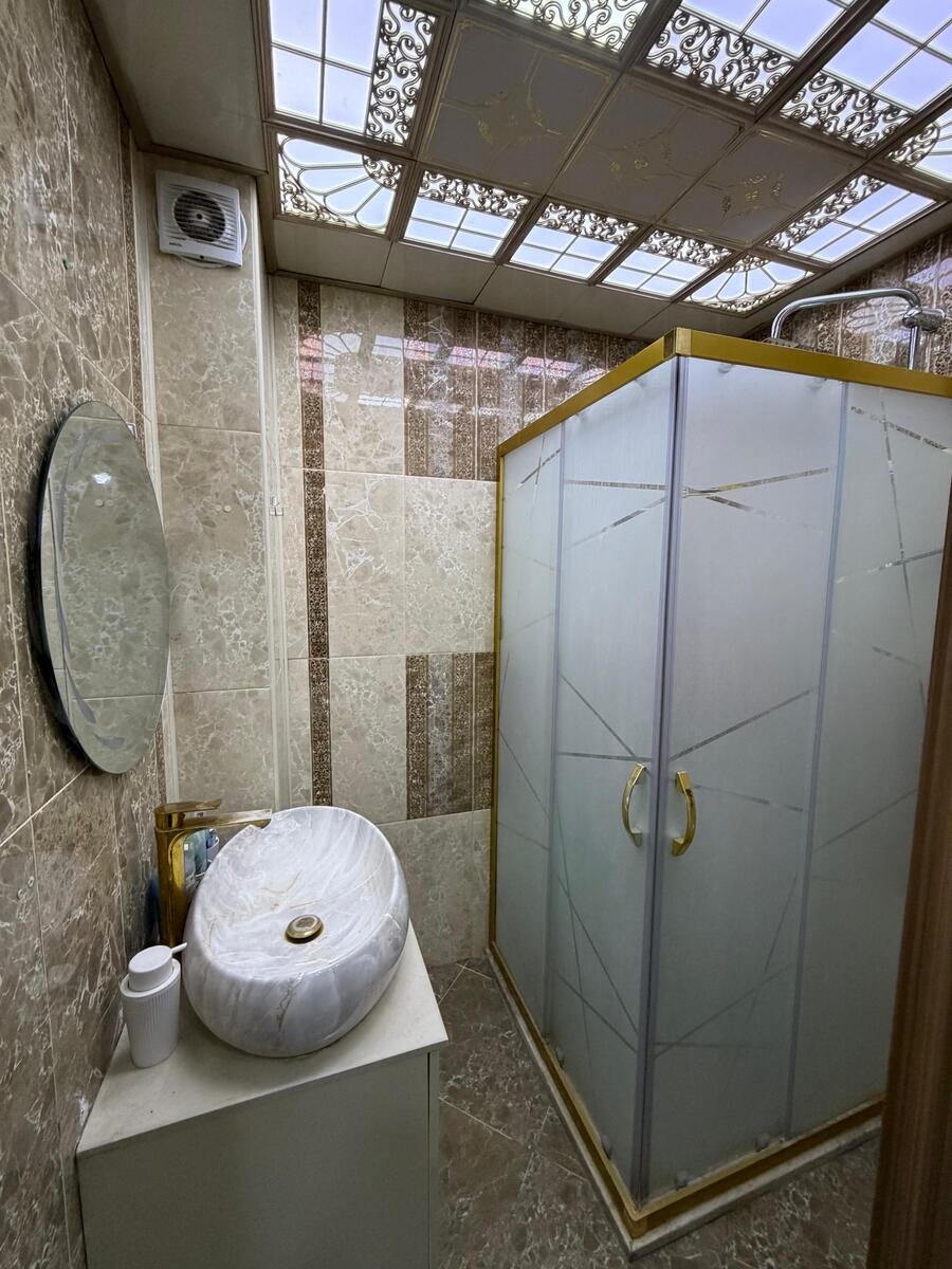 Satılır 2 otaqlı yeni tikili, 78 m², İnşaatçılar m.-13