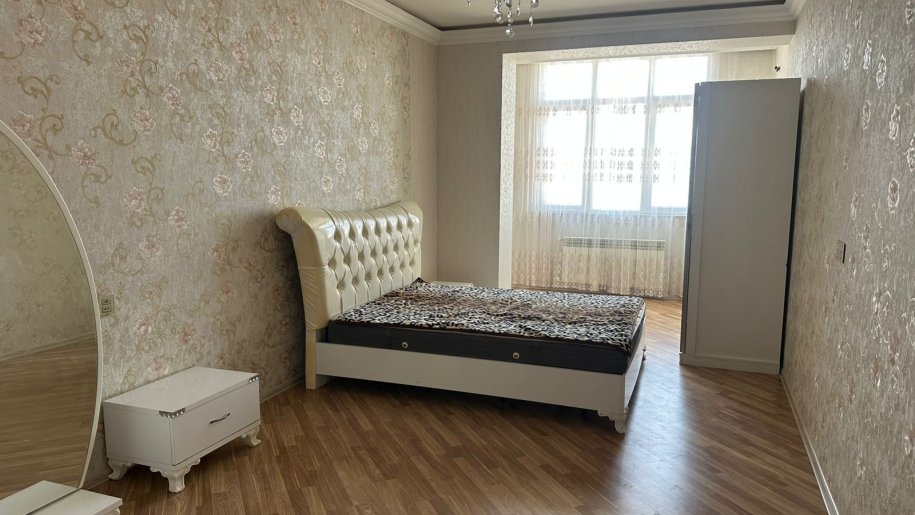 Kirayə verilir 2 otaqlı yeni tikili, 110 m², 20 Yanvar m.-6