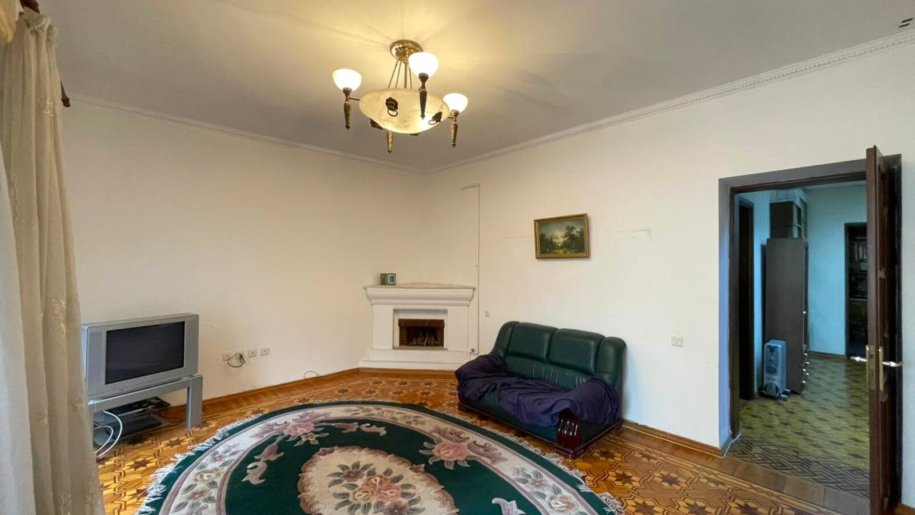 100 kv.m. obyekt icarəyə verilir, Sahil m.-5