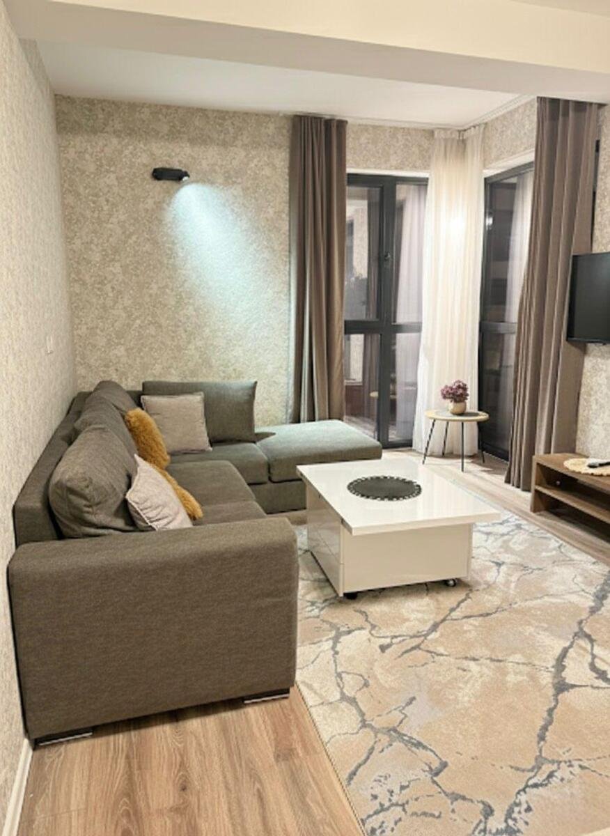 Kirayə verilir 2 otaqlı yeni tikili, 65 m², İçərişəhər m.-2