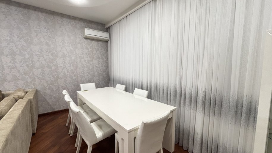 Satılır 3 otaqlı yeni tikili, 150 m², Nizami m.-2