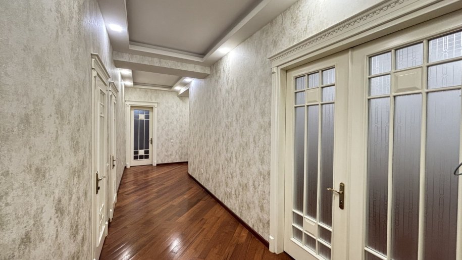 Satılır 3 otaqlı yeni tikili, 150 m², Nizami m.-4