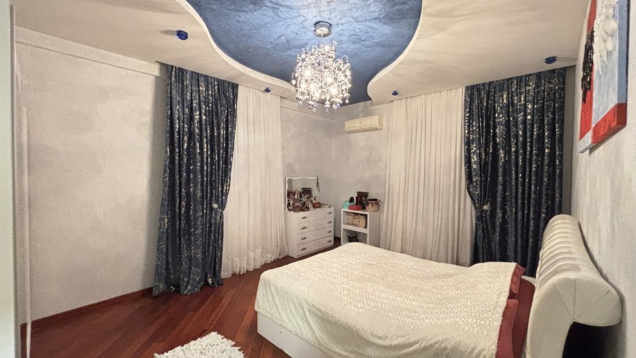Satılır 3 otaqlı yeni tikili, 150 m², Nizami m.-5