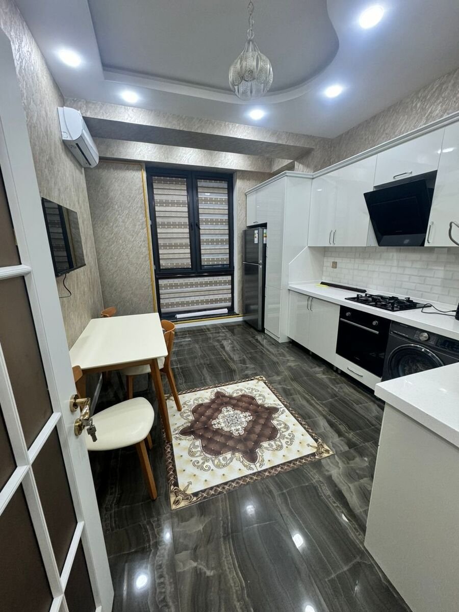 Kirayə verilir 3 otaqlı yeni tikili, 120 m², Gənclik m.-1