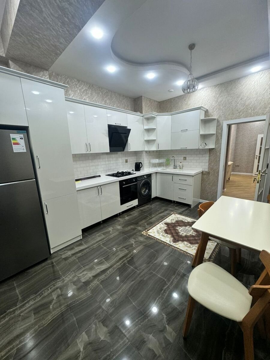Kirayə verilir 3 otaqlı yeni tikili, 120 m², Gənclik m.-2