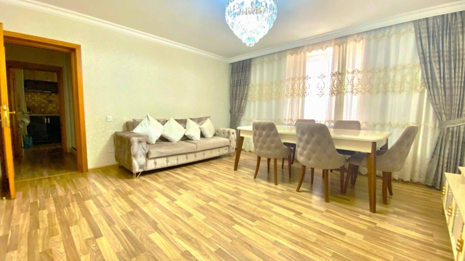 Satılır 3 otaqlı köhnə tikili, 90 m², Neftçilər m.-2