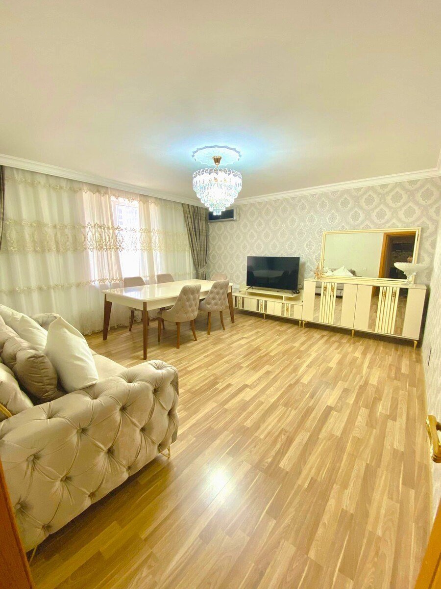 Satılır 3 otaqlı köhnə tikili, 90 m², Neftçilər m.-3