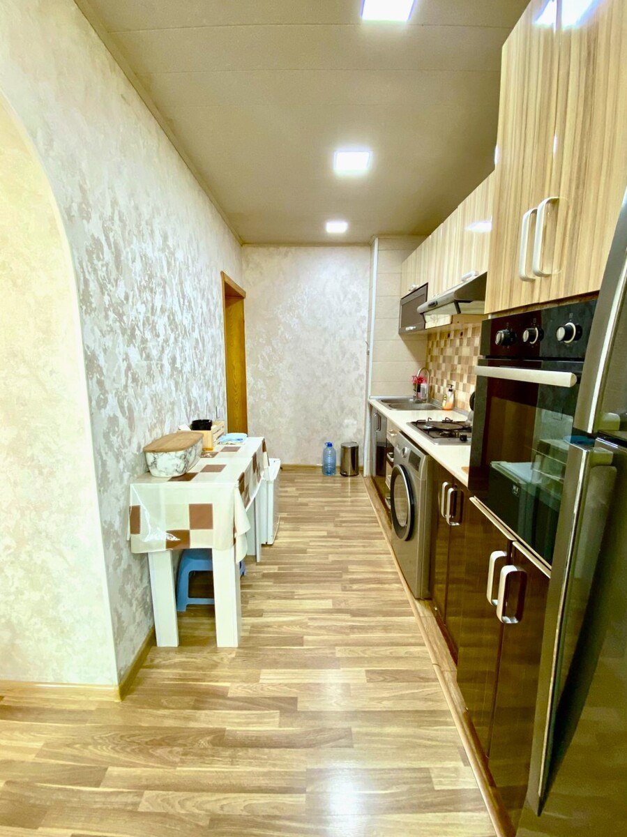 Satılır 3 otaqlı köhnə tikili, 90 m², Neftçilər m.-5