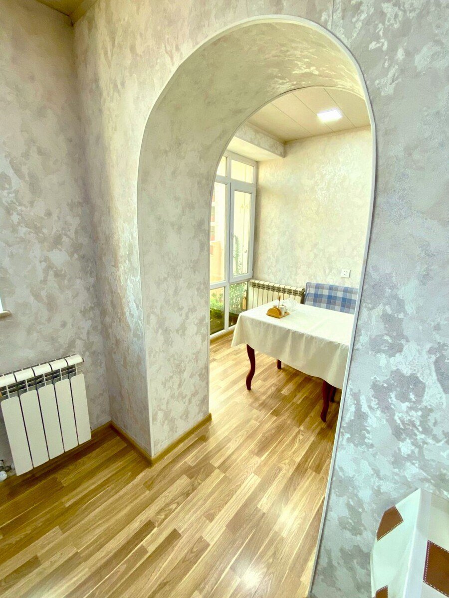 Satılır 3 otaqlı köhnə tikili, 90 m², Neftçilər m.-6