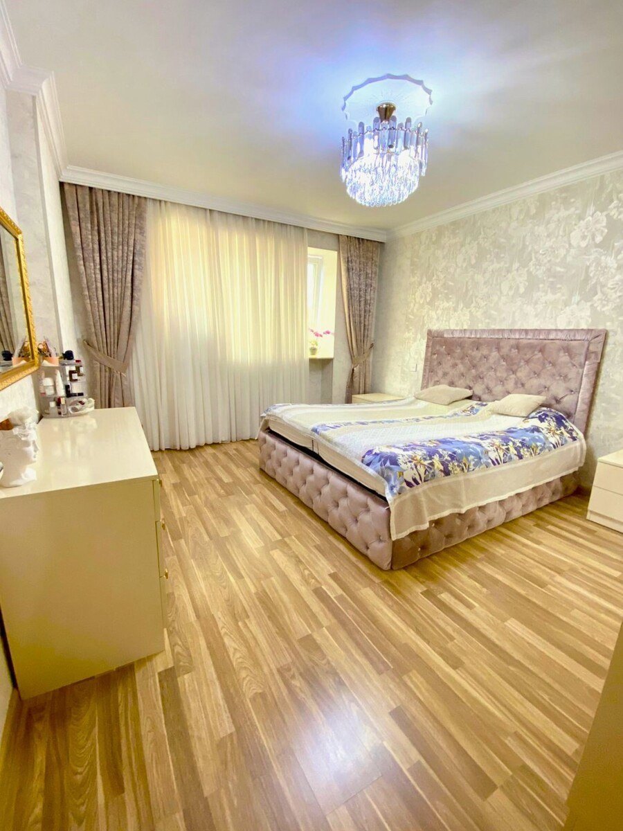 Satılır 3 otaqlı köhnə tikili, 90 m², Neftçilər m.-9