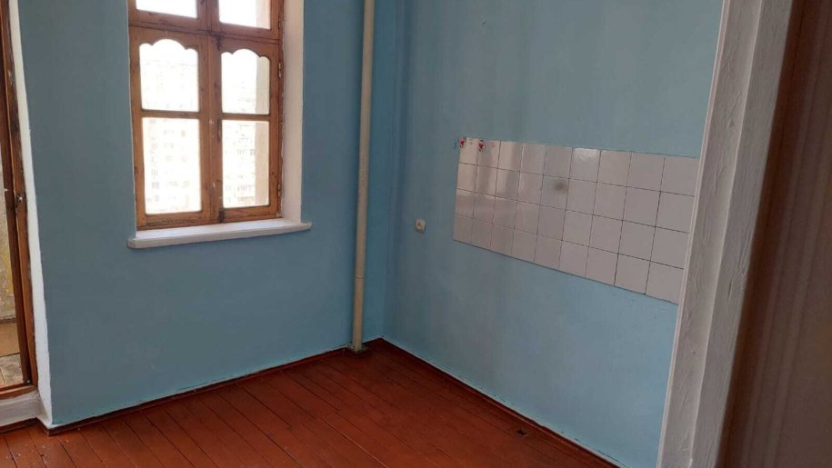 Satılır 4 otaqlı köhnə tikili, 100 m², Xalqlar dostluğu m.-9