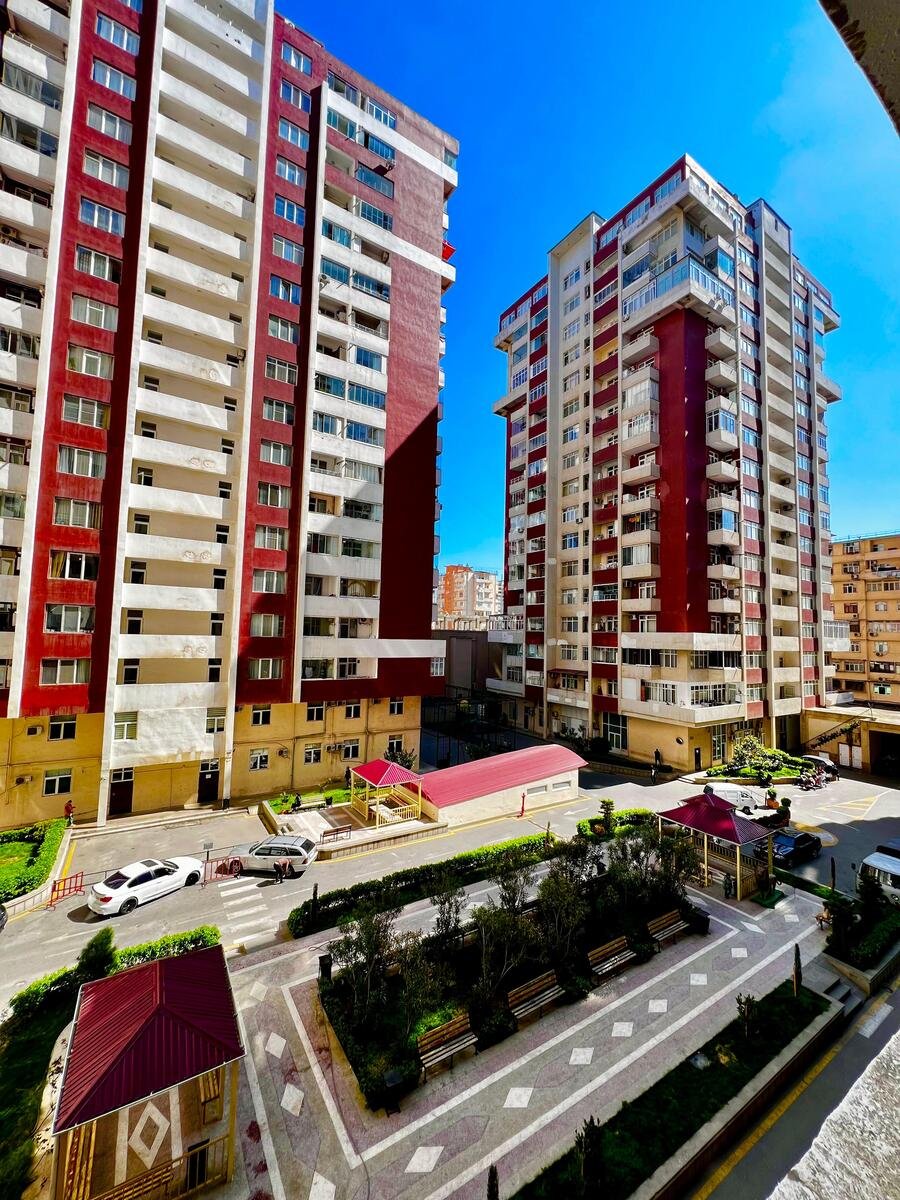 Satılır 2 otaqlı yeni tikili, 71 m², Qara Qarayev m.-1