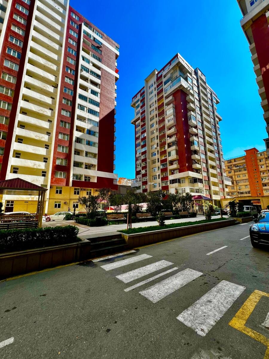 Satılır 2 otaqlı yeni tikili, 71 m², Qara Qarayev m.-3