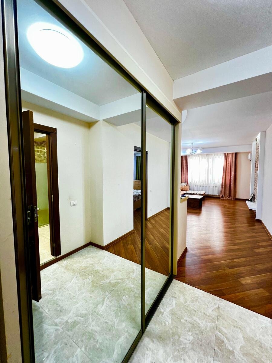 Satılır 2 otaqlı yeni tikili, 71 m², Qara Qarayev m.-11