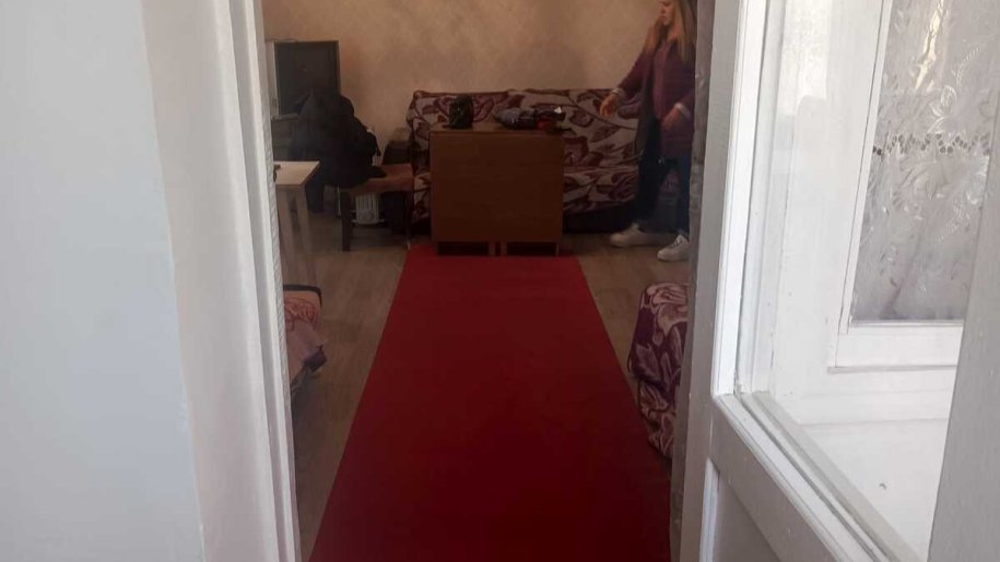 Kirayə verilir 1 otaqlı köhnə tikili, 35 m², Elmlər Akademiyası m.-6