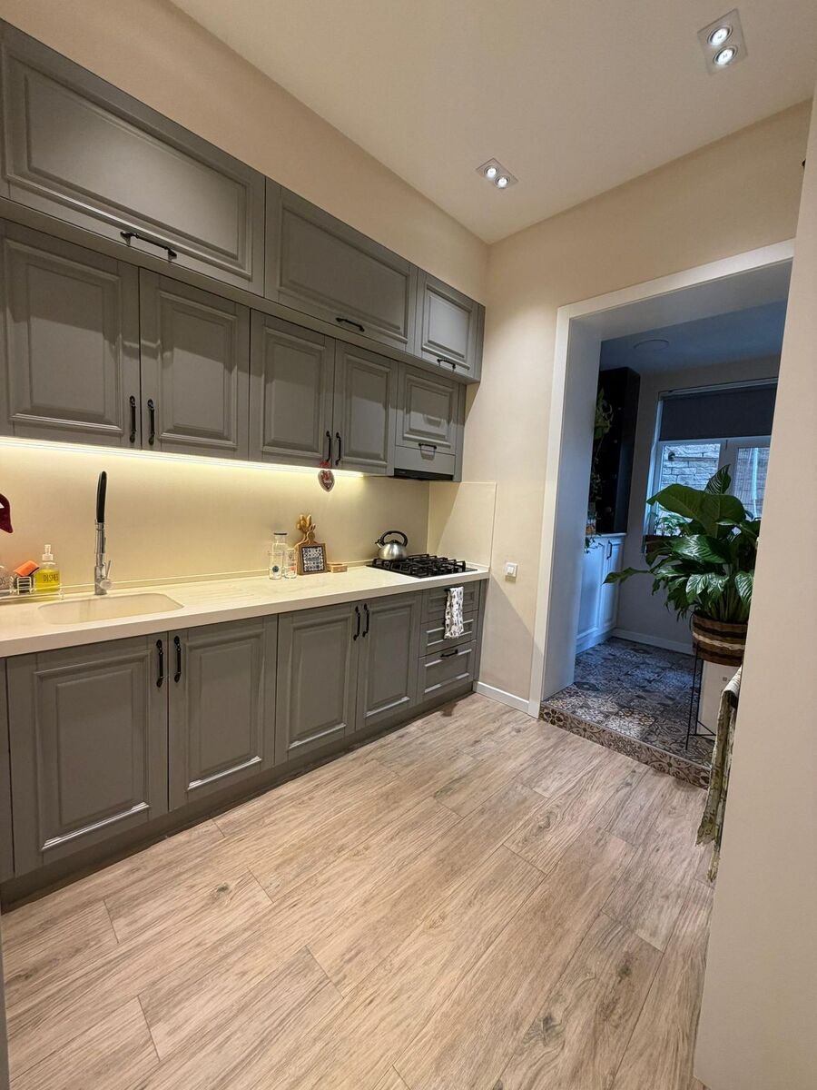 Satılır 2 otaqlı köhnə tikili, 50 m², Sahil m.-11