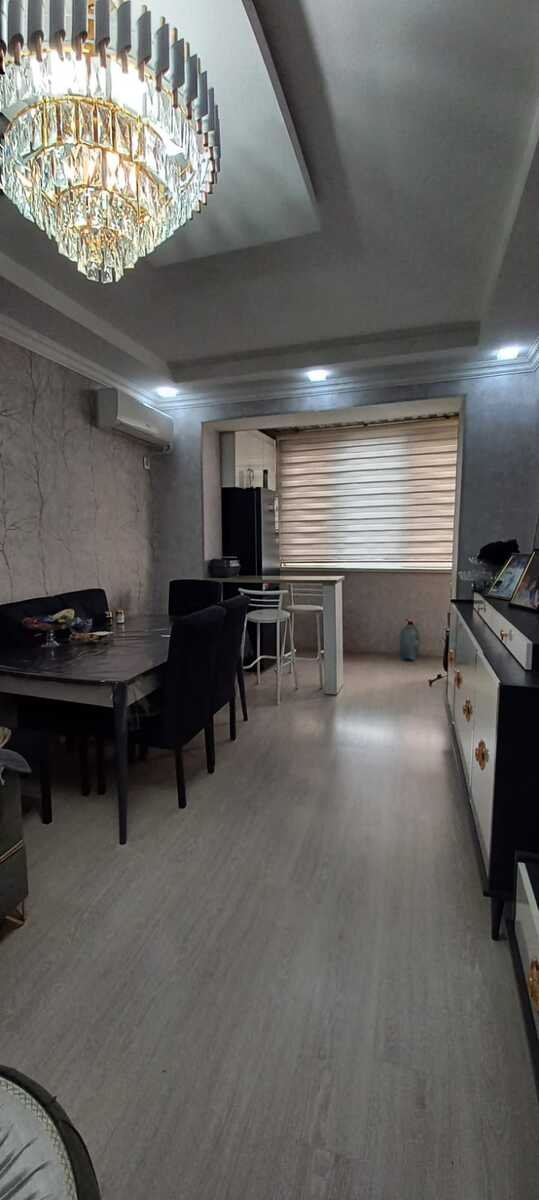 Satılır 3 otaqlı köhnə tikili, 60 m², Bakıxanov (Razin)-2