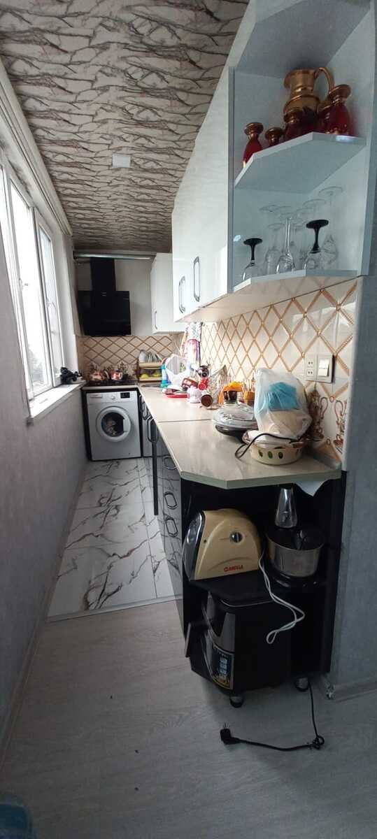 Satılır 3 otaqlı köhnə tikili, 60 m², Bakıxanov (Razin)-9