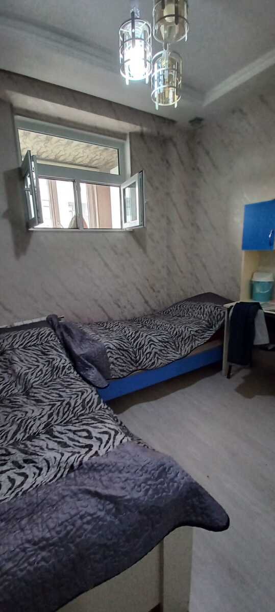 Satılır 3 otaqlı köhnə tikili, 60 m², Bakıxanov (Razin)-12