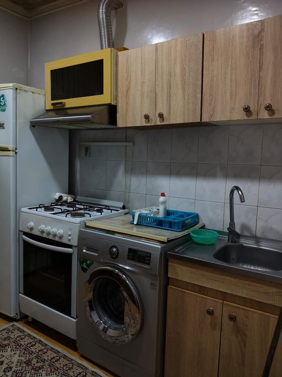 Satılır 2 otaqlı köhnə tikili, 55 m², İçərişəhər m.-8