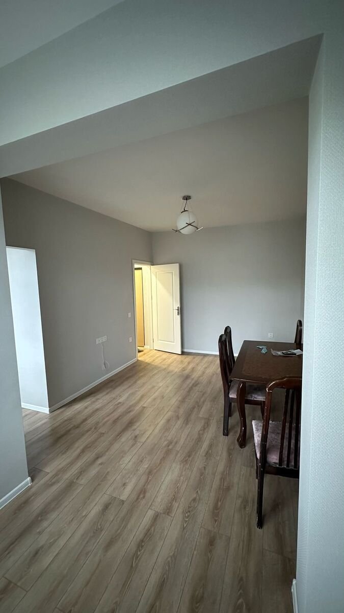 Satılır 2 otaqlı köhnə tikili, 56 m², Memar Əcəmi m.-3