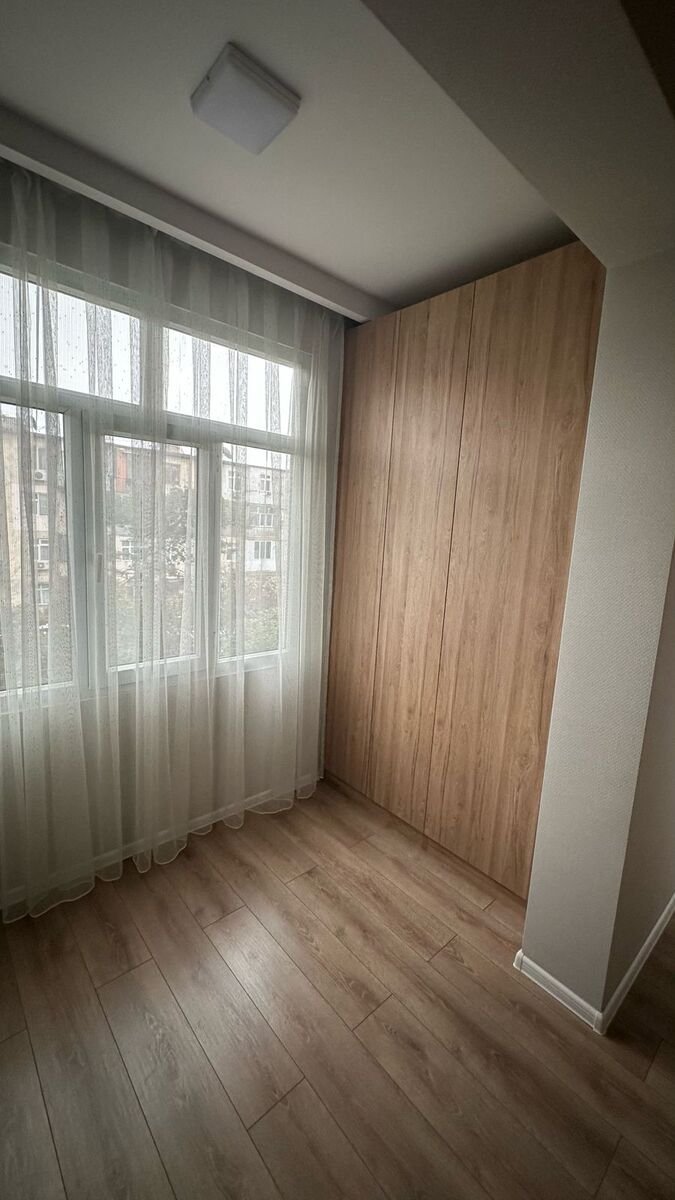 Satılır 2 otaqlı köhnə tikili, 56 m², Memar Əcəmi m.-4