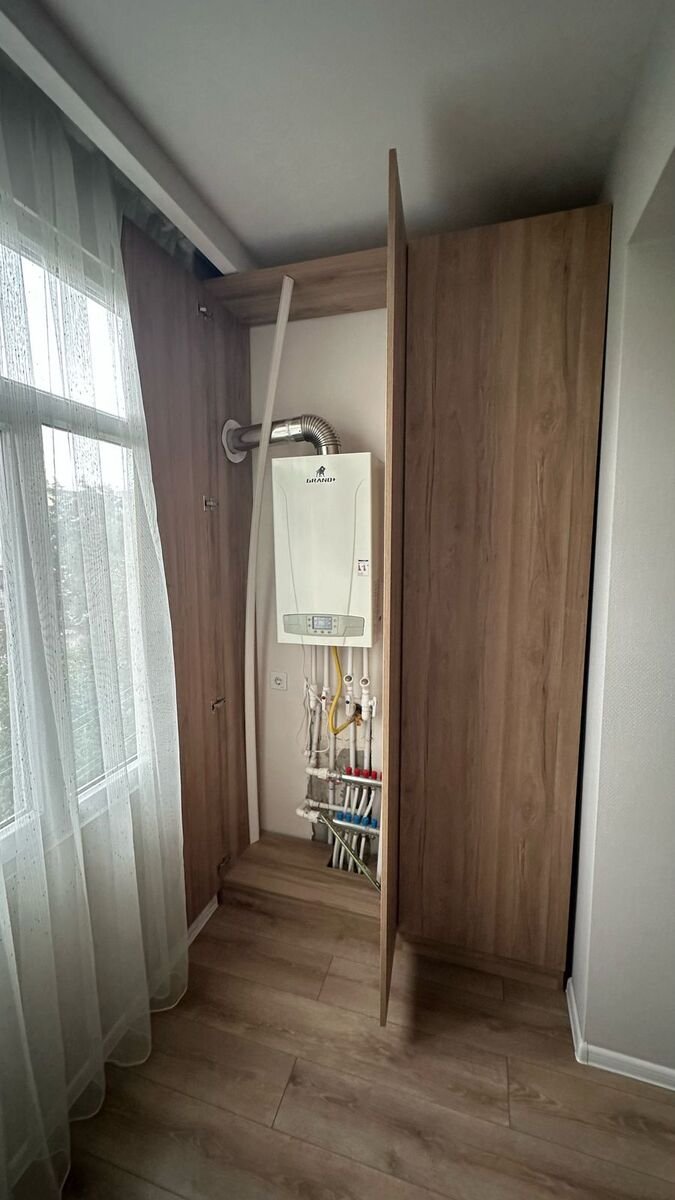 Satılır 2 otaqlı köhnə tikili, 56 m², Memar Əcəmi m.-6