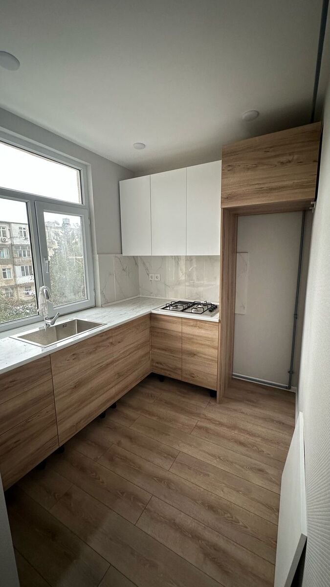 Satılır 2 otaqlı köhnə tikili, 56 m², Memar Əcəmi m.-12