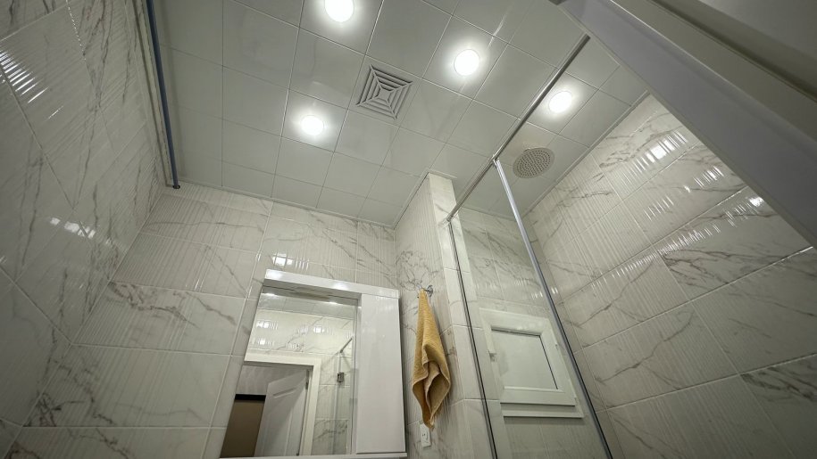 Satılır 2 otaqlı köhnə tikili, 56 m², Memar Əcəmi m.-16