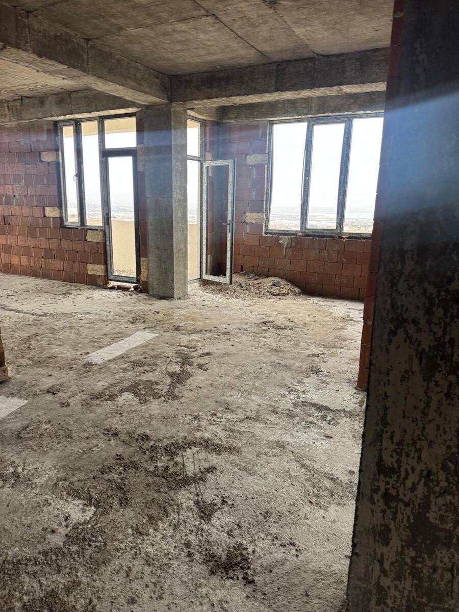 Satılır 3 otaqlı yeni tikili, 127 m², Azadlıq Prospekti m.-2
