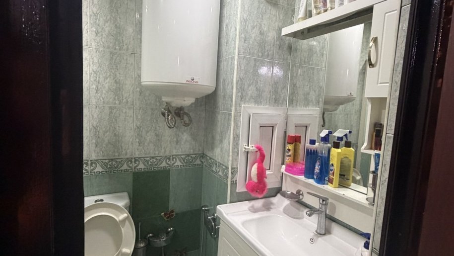 Satılır 1 otaqlı köhnə tikili, 30 m², Memar Əcəmi m.-5
