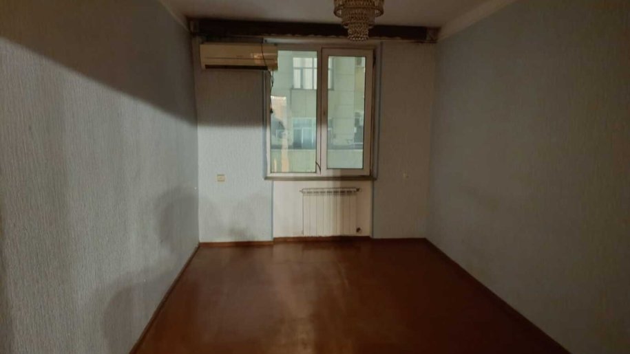 Satılır 3 otaqlı köhnə tikili, 70 m², Elmlər Akademiyası m.-6