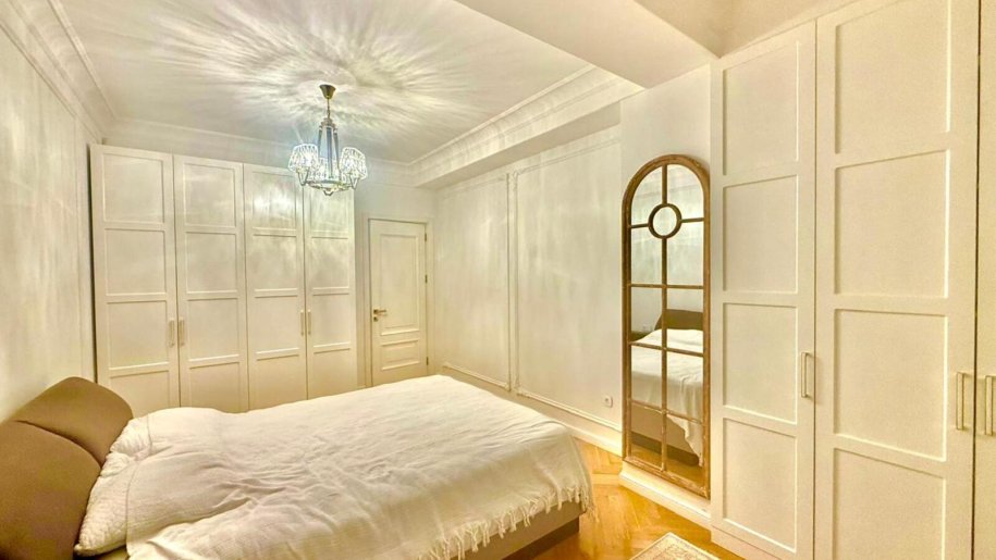 Satılır 3 otaqlı yeni tikili, 150 m², Qara Qarayev m.-12