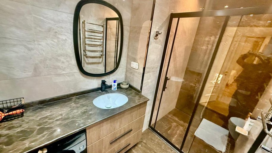 Satılır 3 otaqlı yeni tikili, 150 m², Qara Qarayev m.-15