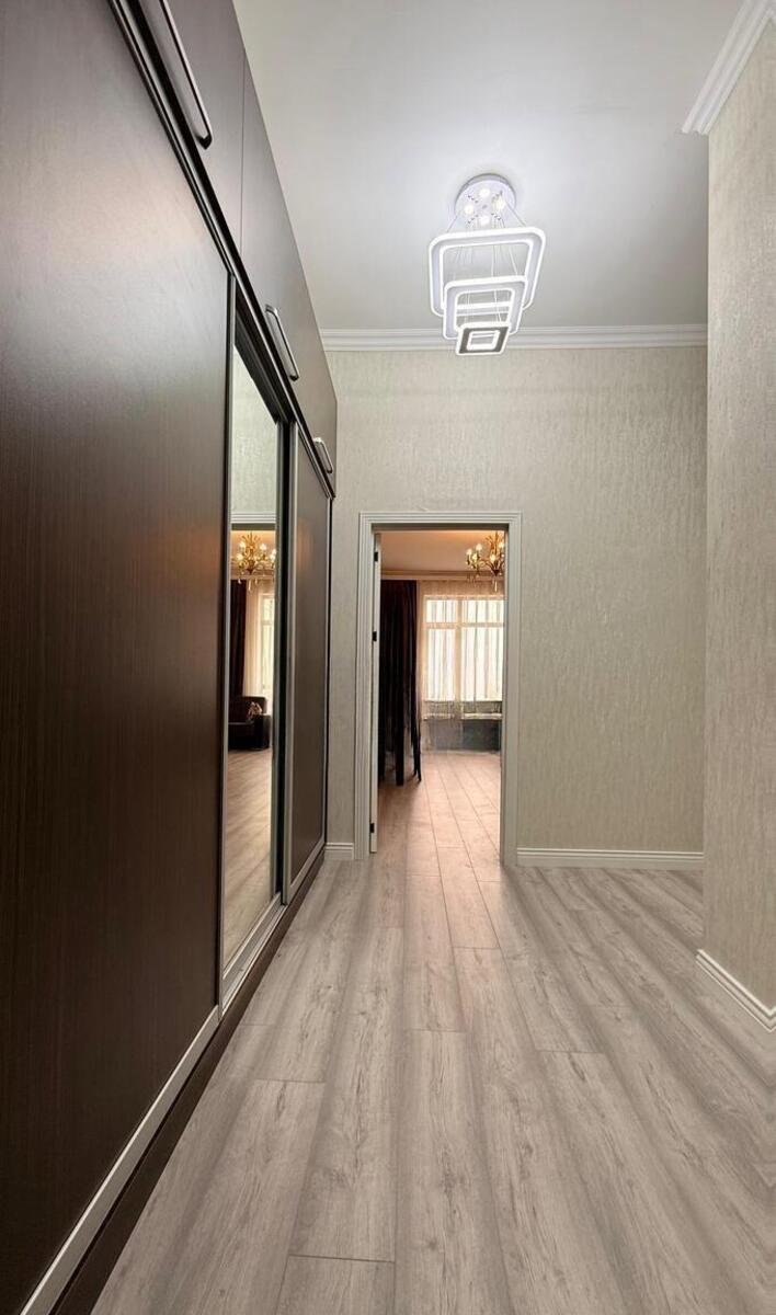 Kirayə verilir 2 otaqlı yeni tikili, 100 m², Elmlər Akademiyası m.-8