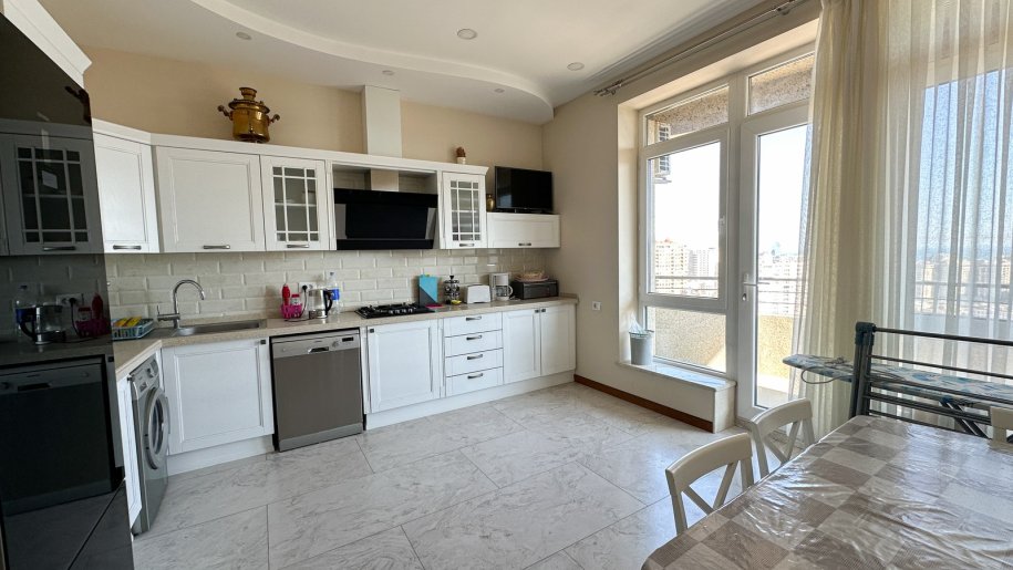 Satılır 3 otaqlı yeni tikili, 155 m², Nizami m.-9