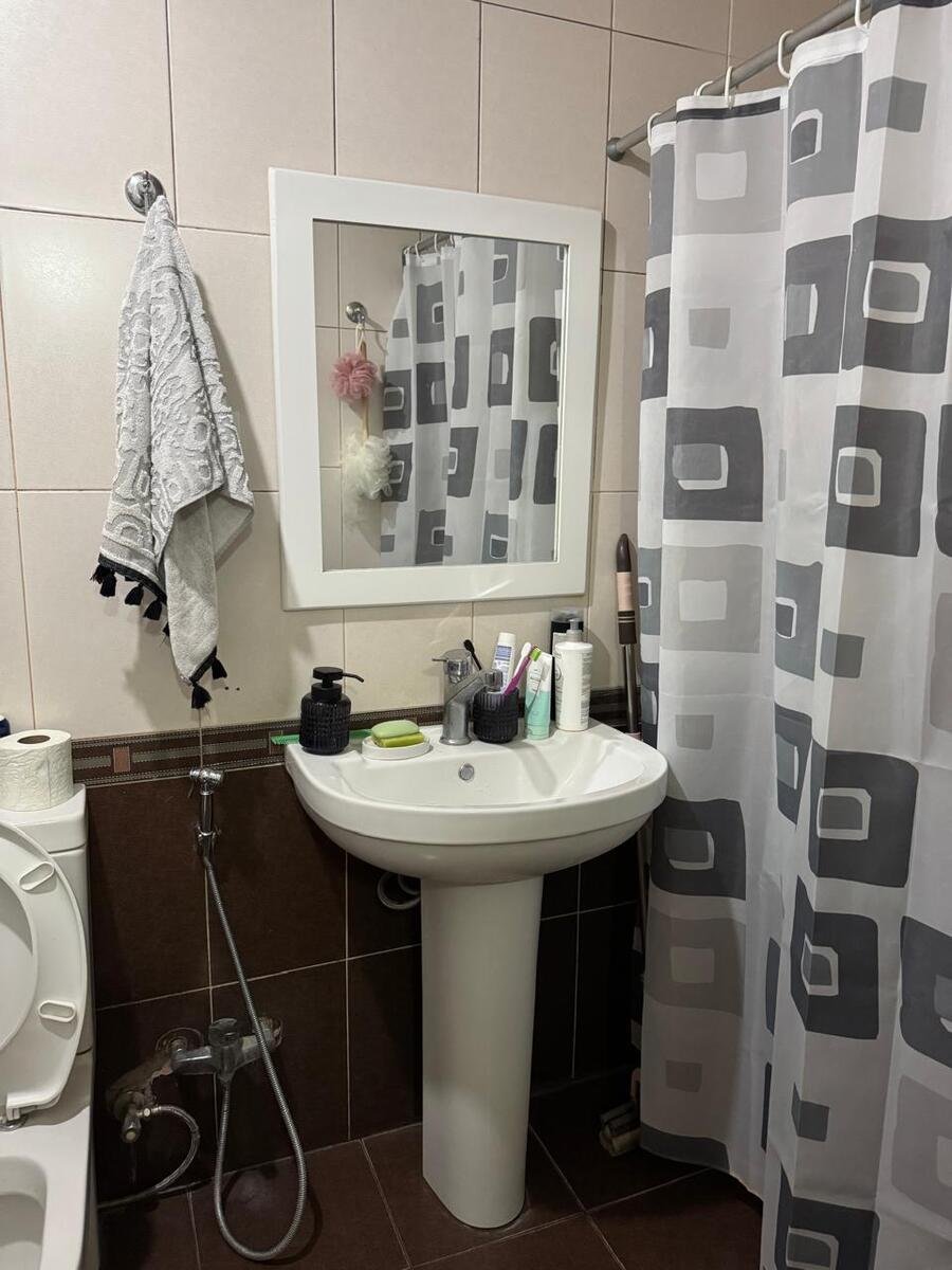 Satılır 4 otaqlı köhnə tikili, 100 m², Yasamal-8