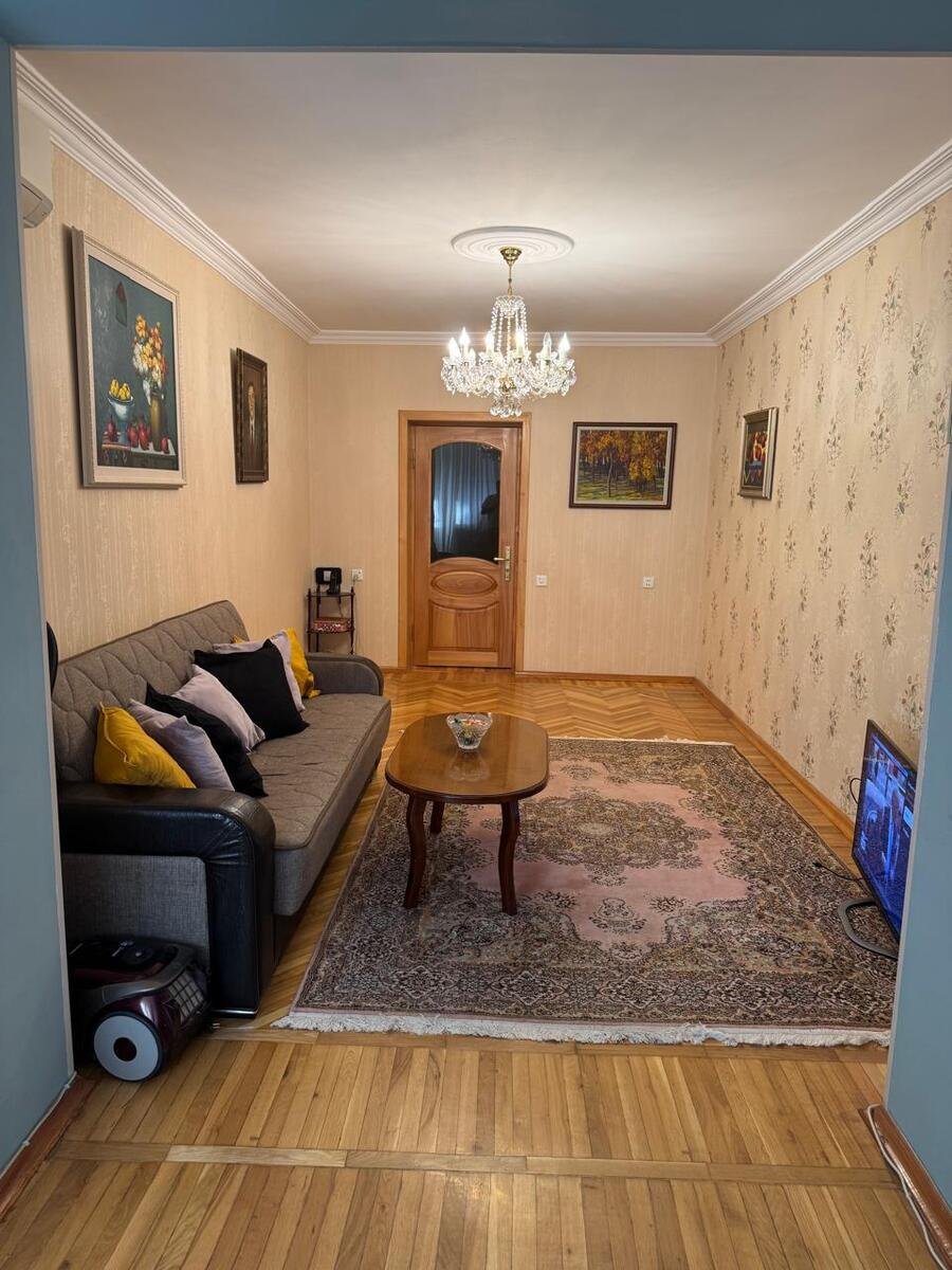 Satılır 4 otaqlı köhnə tikili, 100 m², Yasamal-12