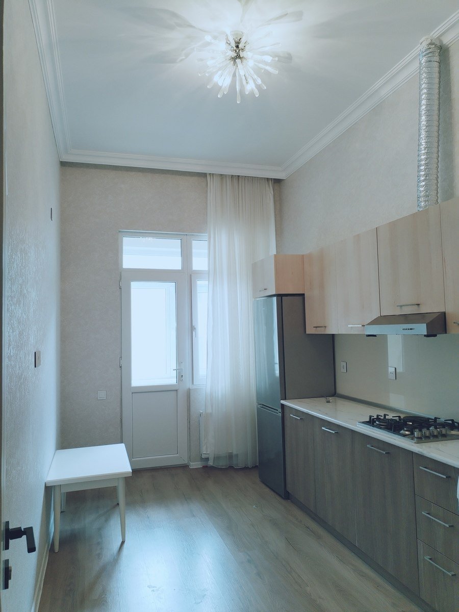 Satılır 2 otaqlı yeni tikili, 75 m², Azadlıq Prospekti m.-3