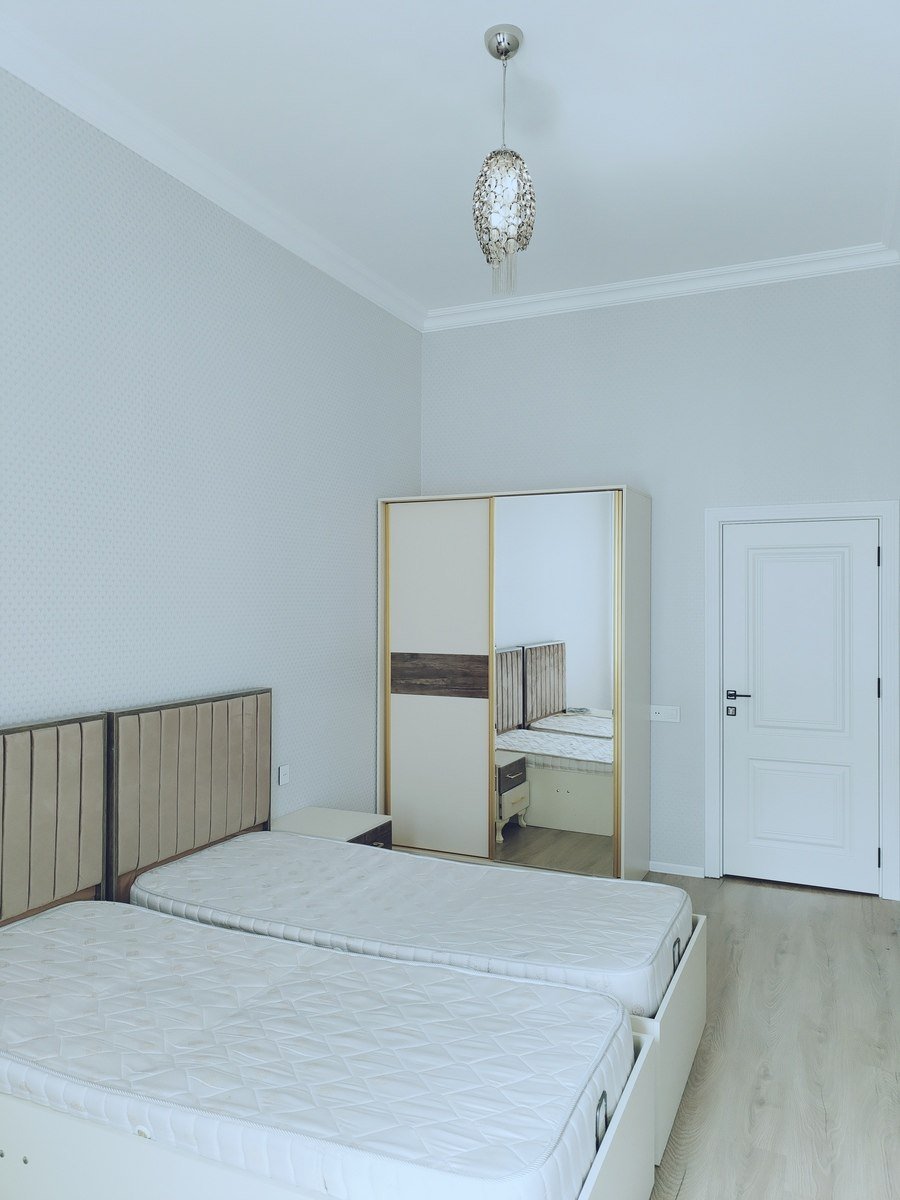Satılır 2 otaqlı yeni tikili, 75 m², Azadlıq Prospekti m.-8