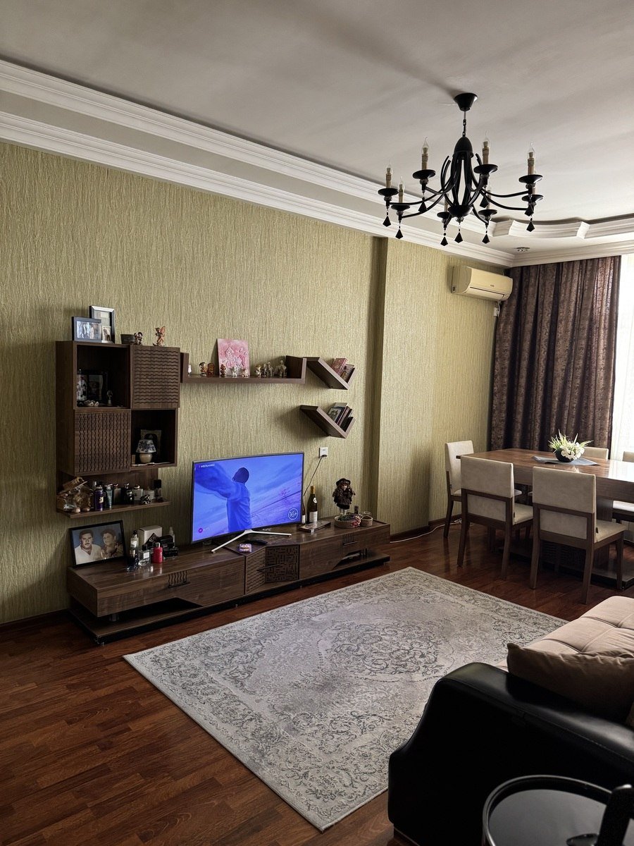 Satılır 2 otaqlı yeni tikili, 51 m², İnşaatçılar m.-4