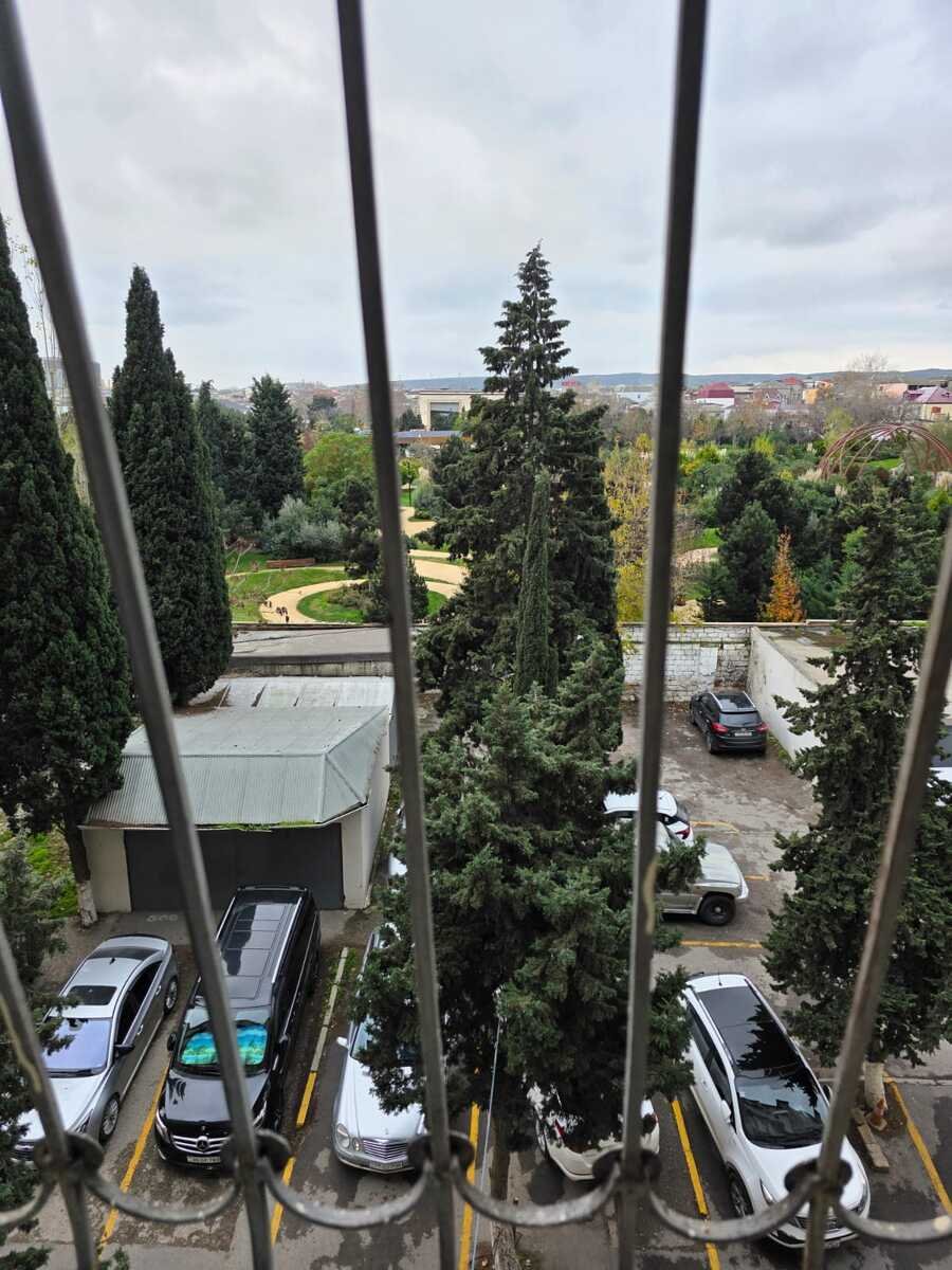 Satılır 2 otaqlı köhnə tikili, 60 m², 20 Yanvar m.-2