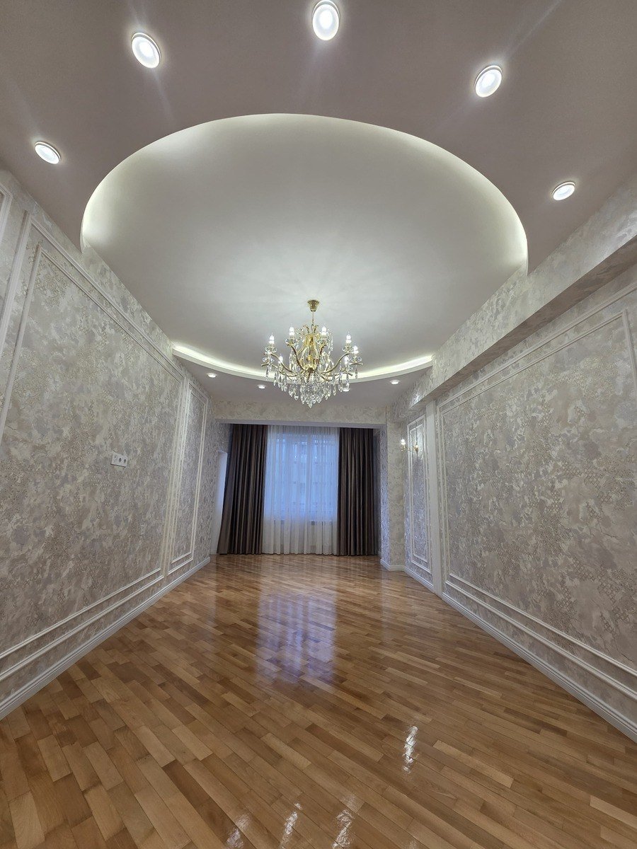 Satılır 3 otaqlı yeni tikili, 153 m², 20 Yanvar m.-11