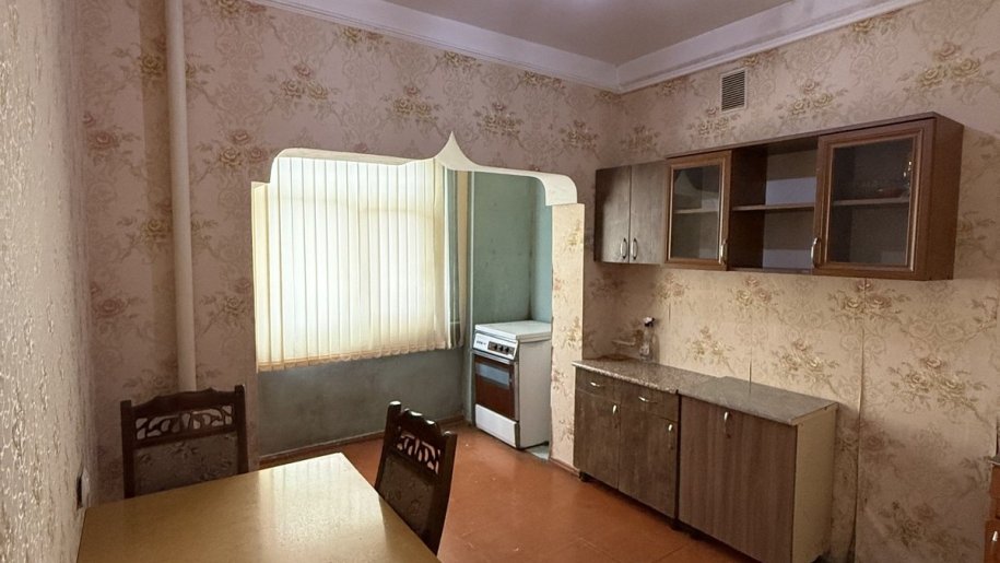 Satılır 1 otaqlı köhnə tikili, 45 m², Əhmədli-4