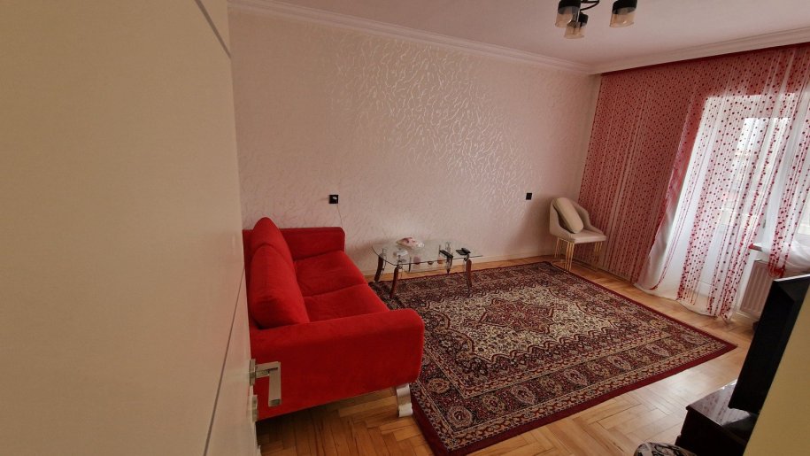 Satılır 3 otaqlı köhnə tikili, 75 m², Neftçilər m.-2