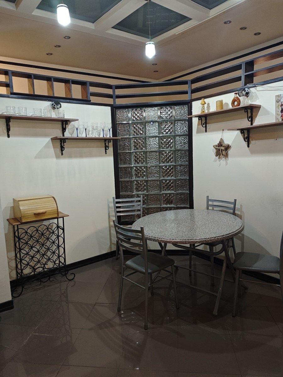 Kirayə verilir 3 otaqlı köhnə tikili, 79 m², Xətai m.-7