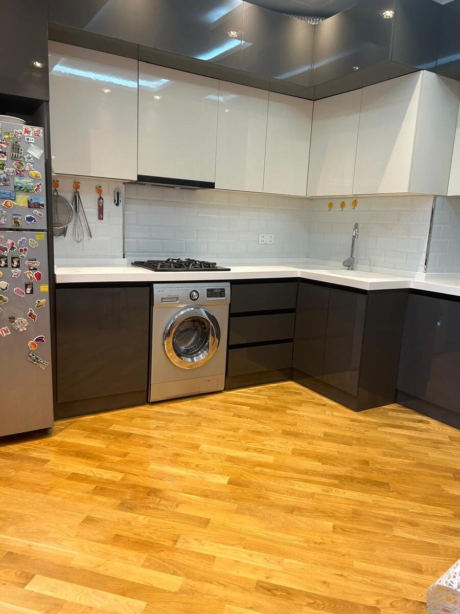 Satılır 3 otaqlı yeni tikili, 110 m², Səbail-13